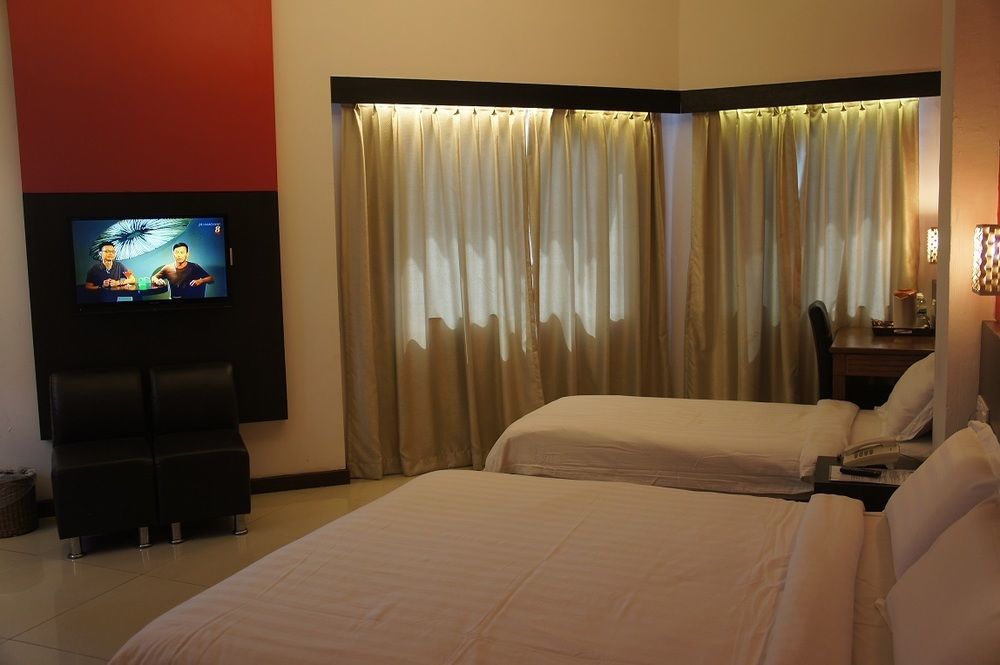 Meldrum Hotel Johor Bahru Bagian luar foto