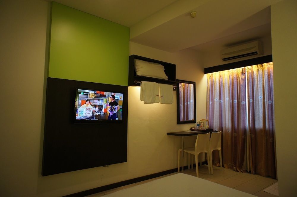 Meldrum Hotel Johor Bahru Bagian luar foto