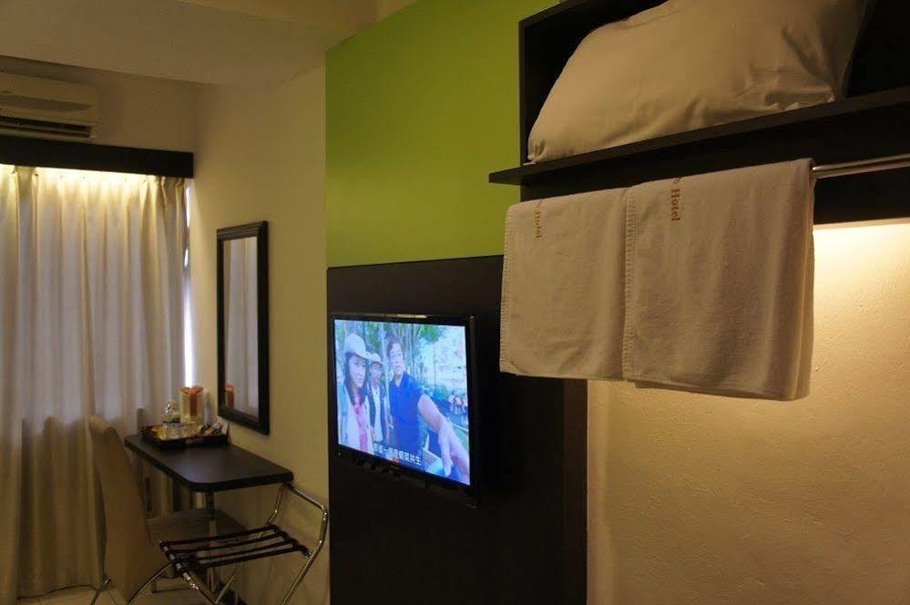 Meldrum Hotel Johor Bahru Bagian luar foto